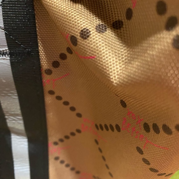 Betsey Johnson dog carrier NWT - Picture 9 of 14